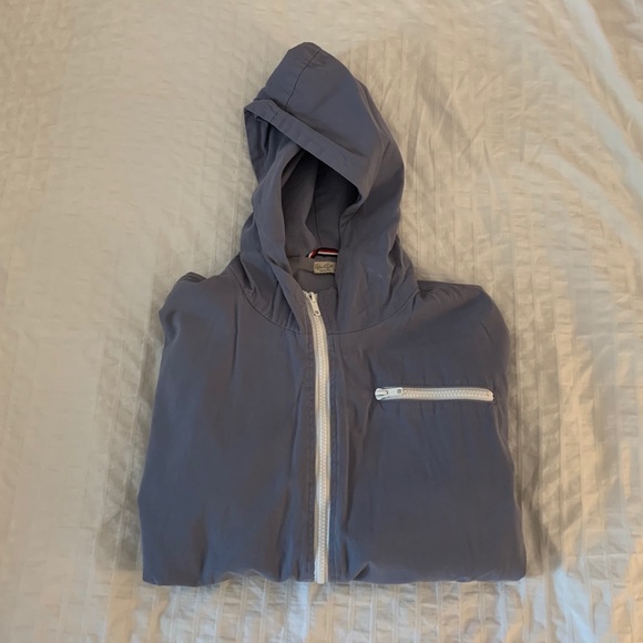 Brandy Melville Jackets & Blazers - Brandy Melville Kristen Windbreaker